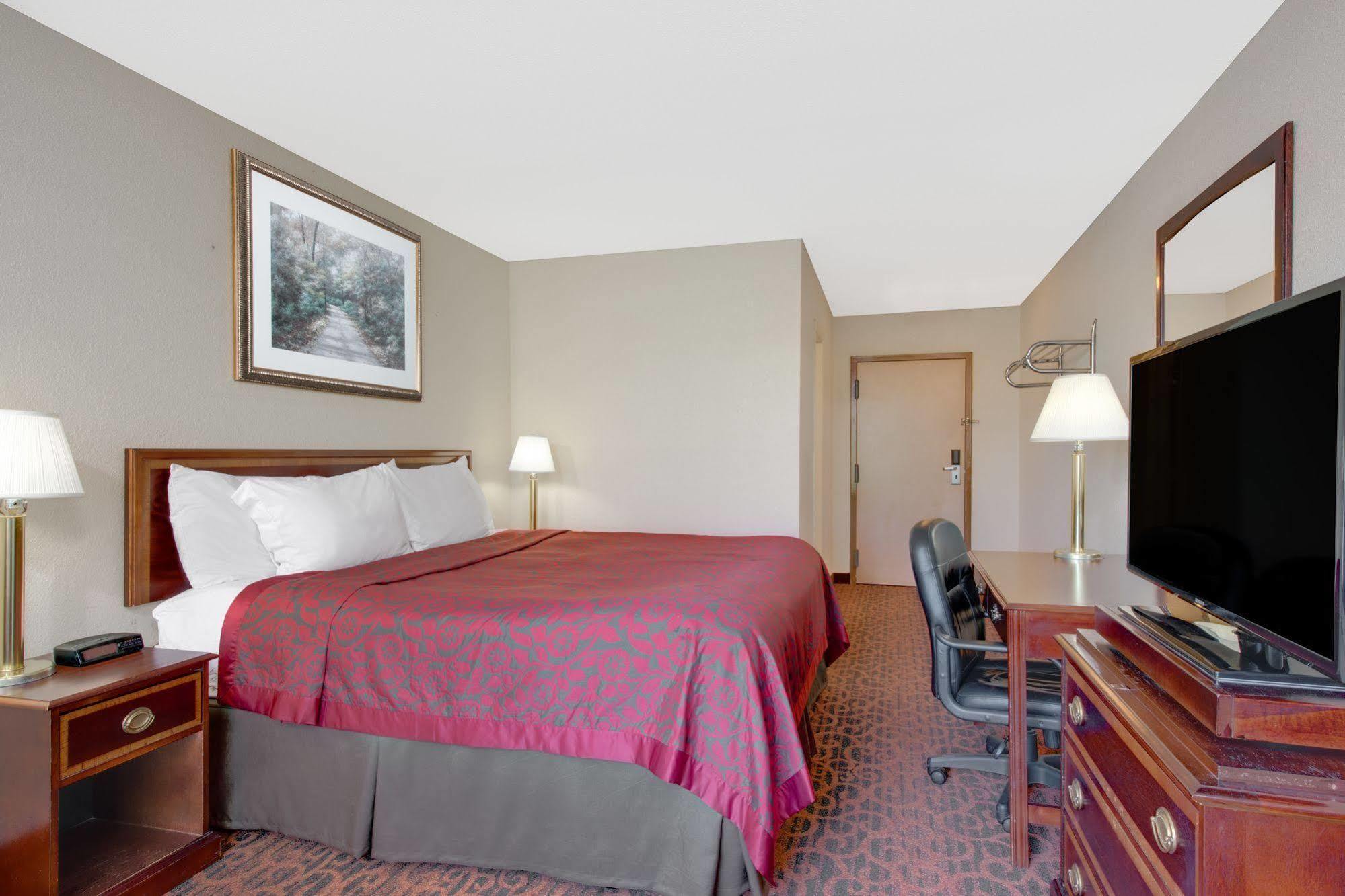 Express Harrisburg South 3* New Cumberland
